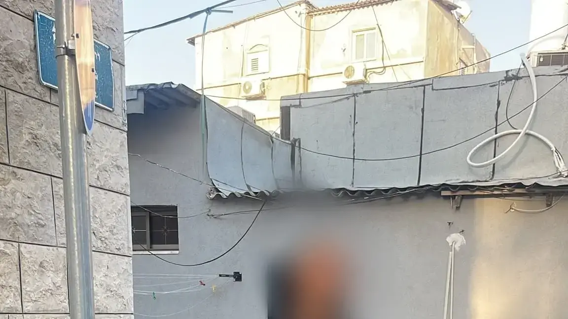 חשד: בקבוק עם נוזל דליק הונח בפתח מסעדה בתל אביב; תושב יפו נעצר