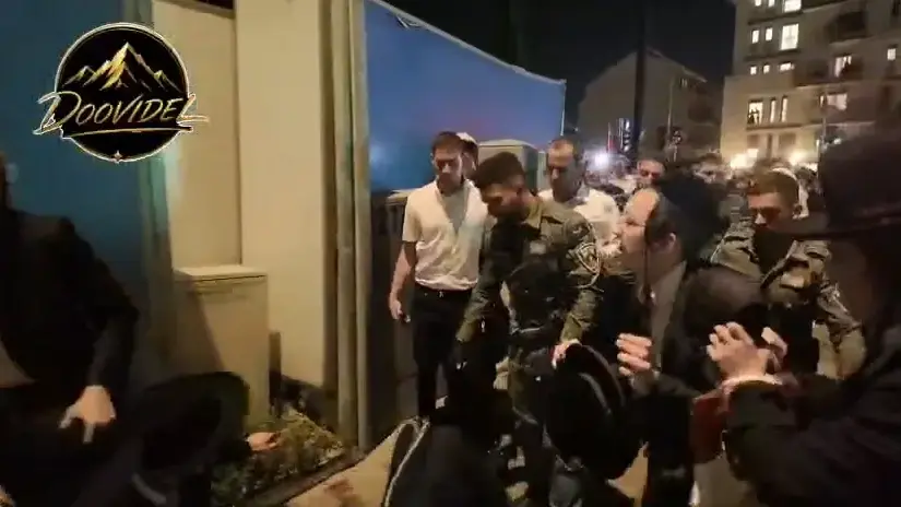 חרדים מתפרעים בכנס למתעניינים בגיוס בירושלים חרדים מתפרעים בכנס למתעניינים בגיוס בירושלים