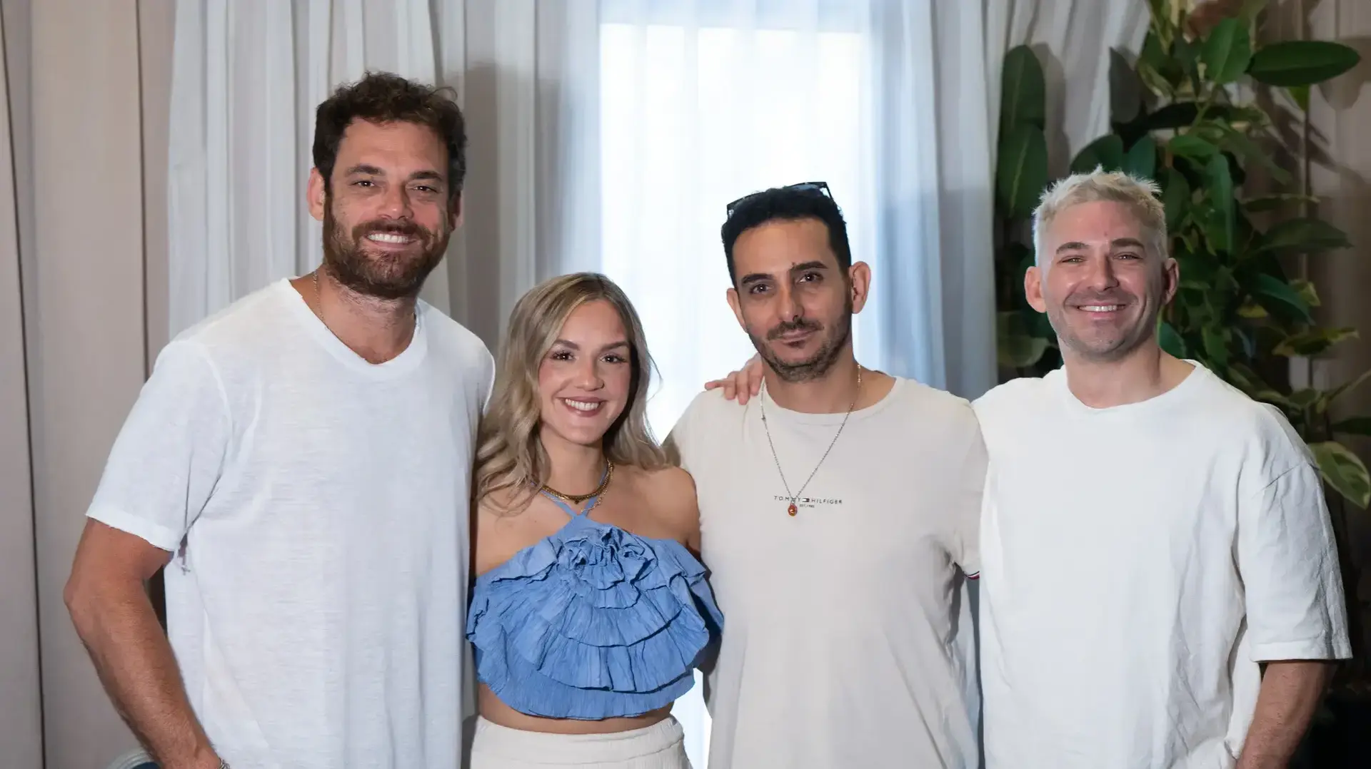 ראיון עם כוכבי "קטנטנות", נדיה די צ׳לו, סבסטיאן פרנסיני, וואלה תרבות, 10 באוגוסט 2026 ראיון עם כוכבי "קטנטנות", נדיה די צ׳לו, סבסטיאן פרנסיני, וואלה תרבות, 10 באוגוסט 2026