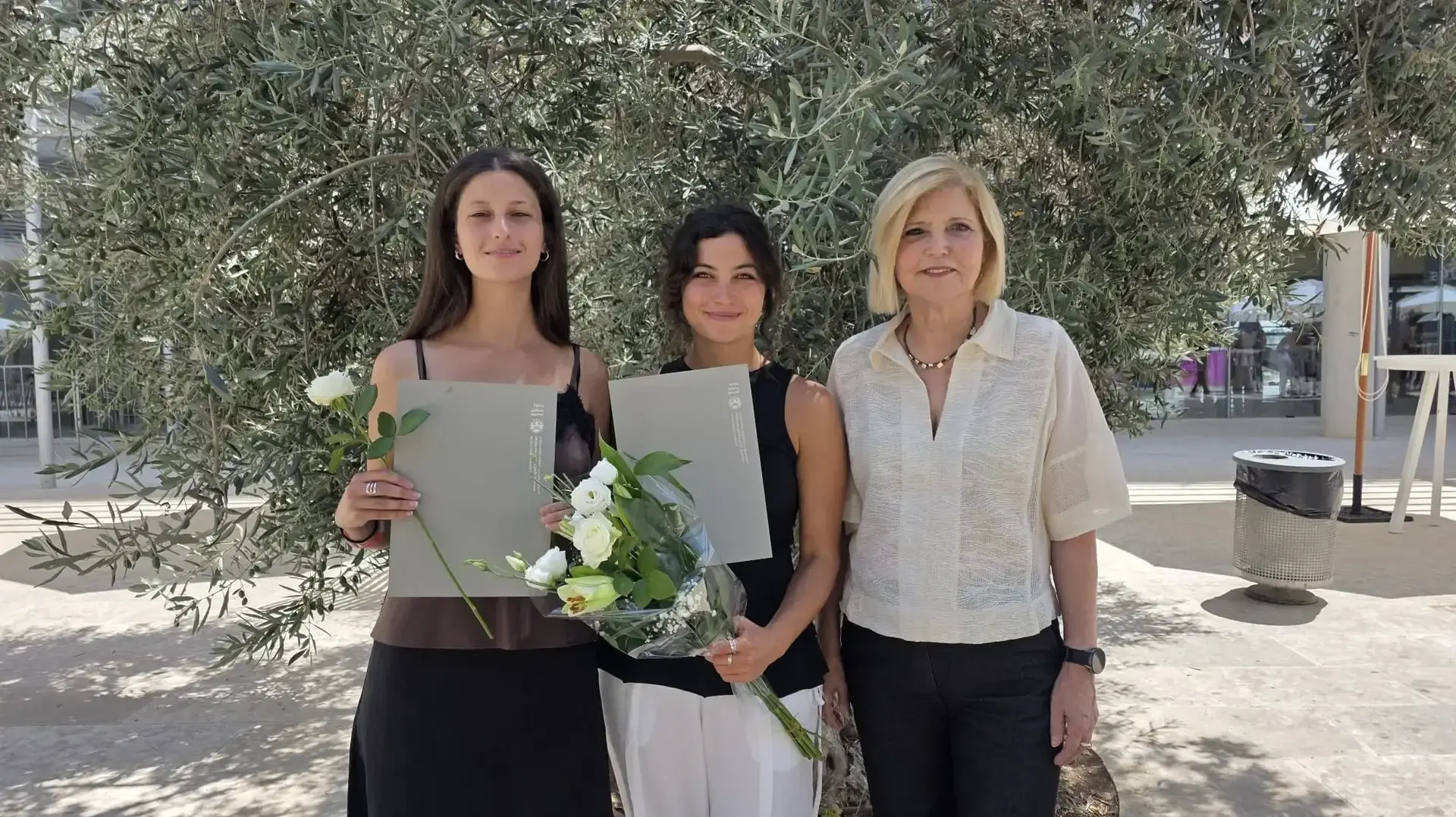 מאיה פאול ומאירה נר דוד, הזוכות בתחרות "פרס אקרשטיין לחדשנות"