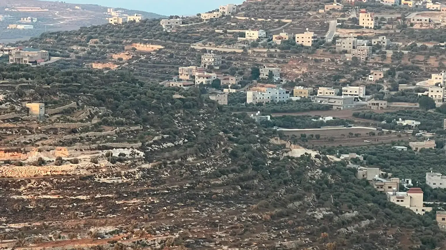 מתנחלים חוזרים למצור על קוסרא