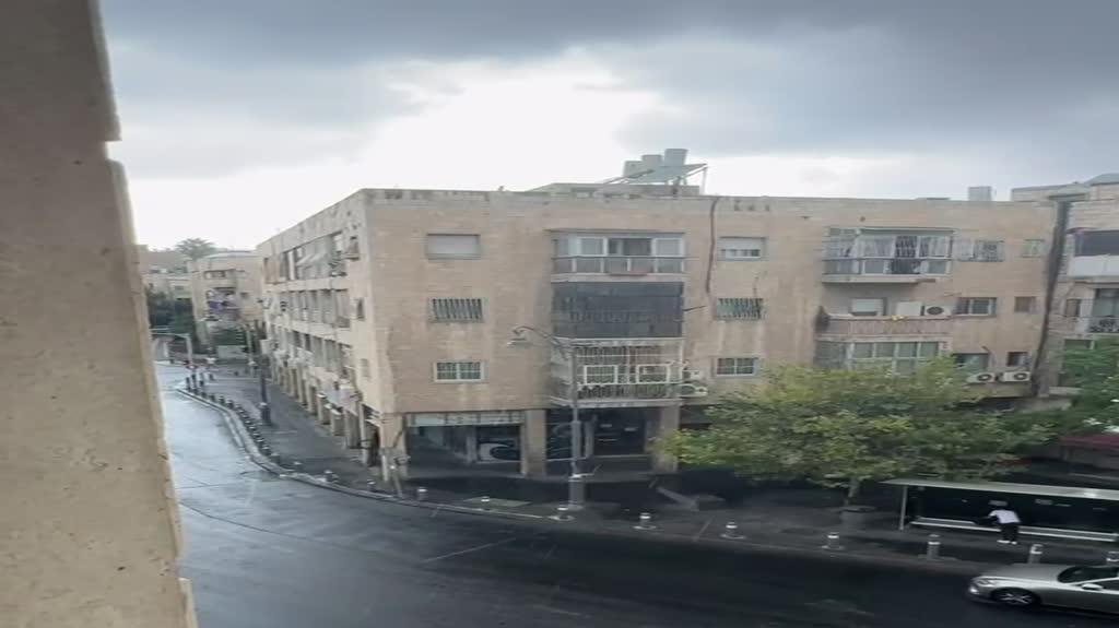 גשם באמצע אוגוסט בירושלים