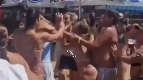 קטטה אלימה בין אימהות בפארק המים ימית 2000