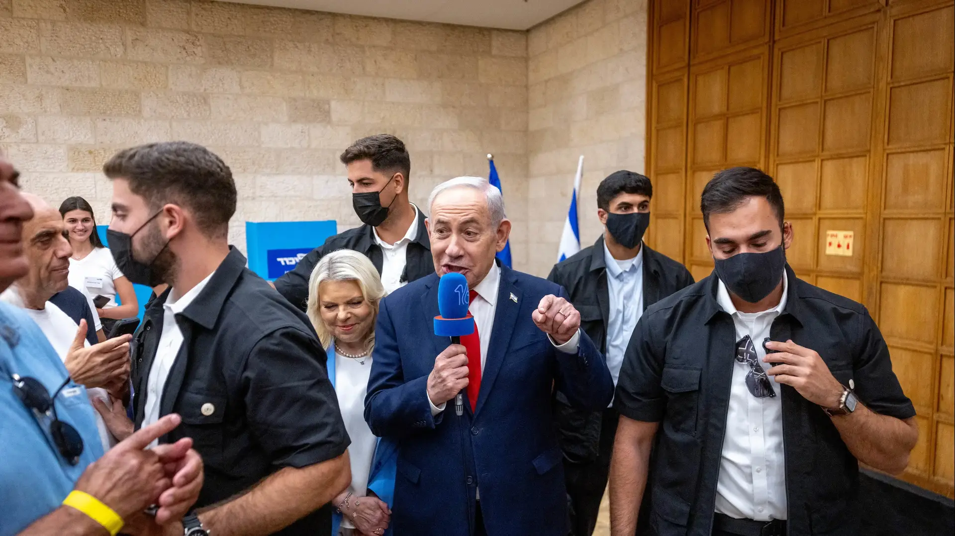 בנימין ושרה נתניהו בהצבעות הפריימריז של הליכוד, 17 באוגוסט 2026 בנימין ושרה נתניהו בהצבעות הפריימריז של הליכוד, 17 באוגוסט 2026