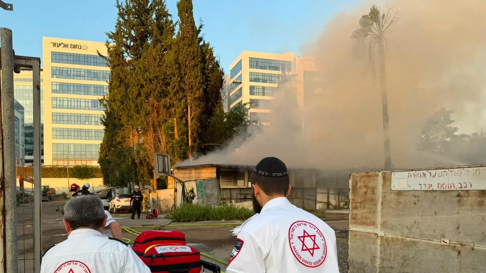 אישה כבת 40 נספתה בשריפה בחולון
18.8.26