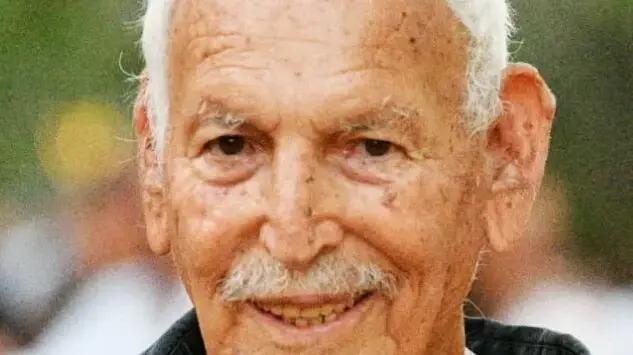 צורי שגיא