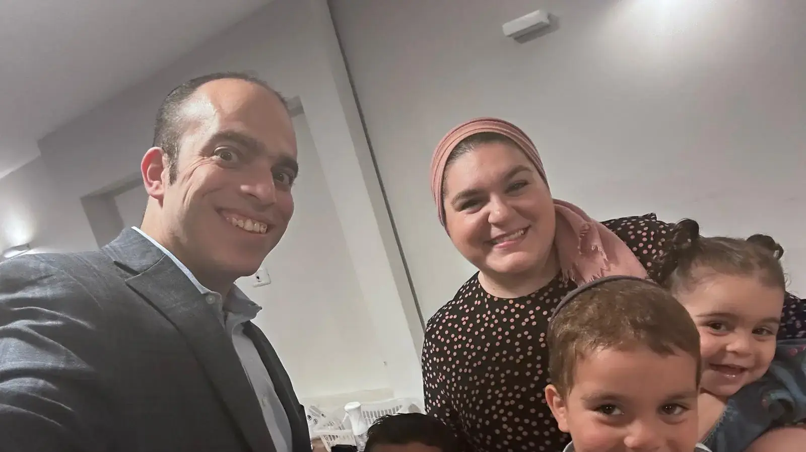 טרייסי ויוסף עם המשפחה טרייסי ויוסף עם המשפחה