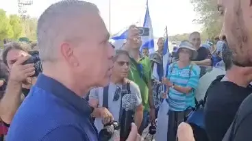 הפגנה נגד הכנסת כוחות זרים לעזה, כרם שלום הפגנה נגד הכנסת כוחות זרים לעזה, כרם שלום