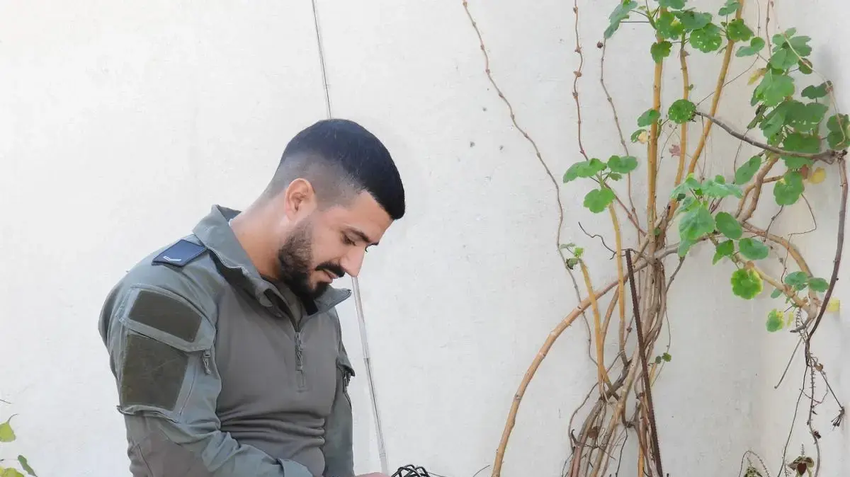 רס״ר חיים סויסה, מפקד יחידת הכלבנים, משמר לאומי דרום במג"ב רס״ר חיים סויסה, מפקד יחידת הכלבנים, משמר לאומי דרום במג"ב