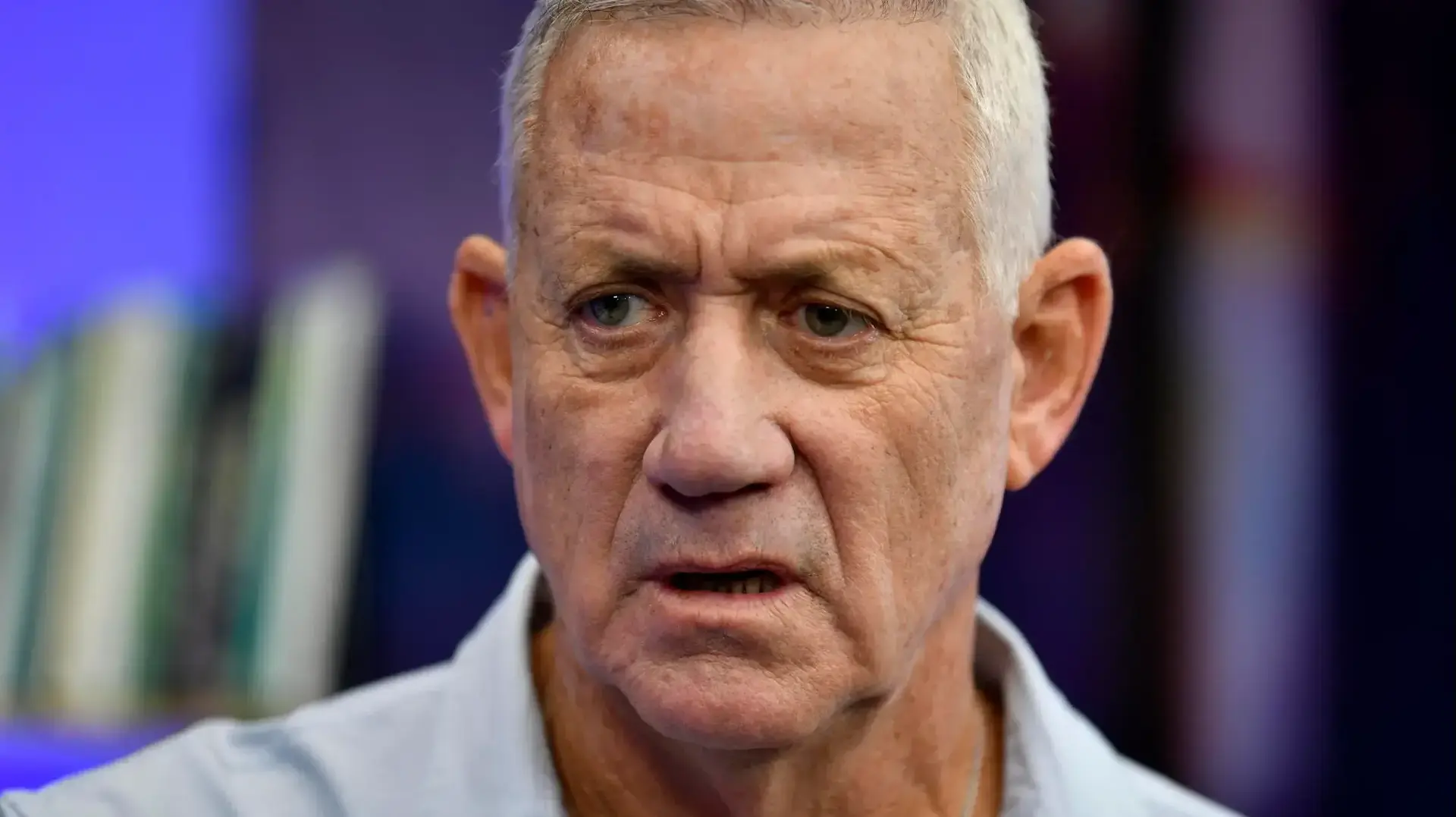 בני גנץ, סרי ושלזינגר, 27 באוגוסט 2026
