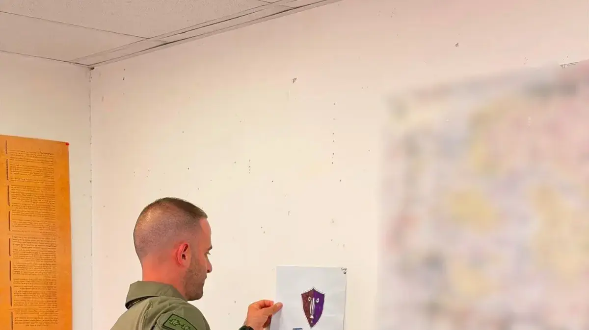 מג"ד צורי בחטיבת בנימין, איו"ש יחד עם בנו מג"ד צורי בחטיבת בנימין, איו"ש יחד עם בנו
