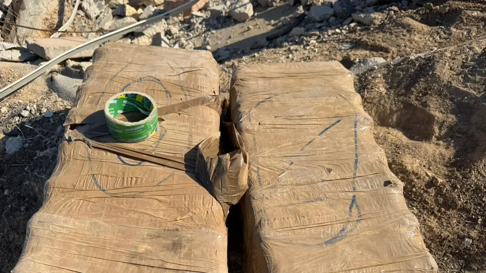 סמים מסוג קריסטל שנתפסו בנגב סמים מסוג קריסטל שנתפסו בנגב
