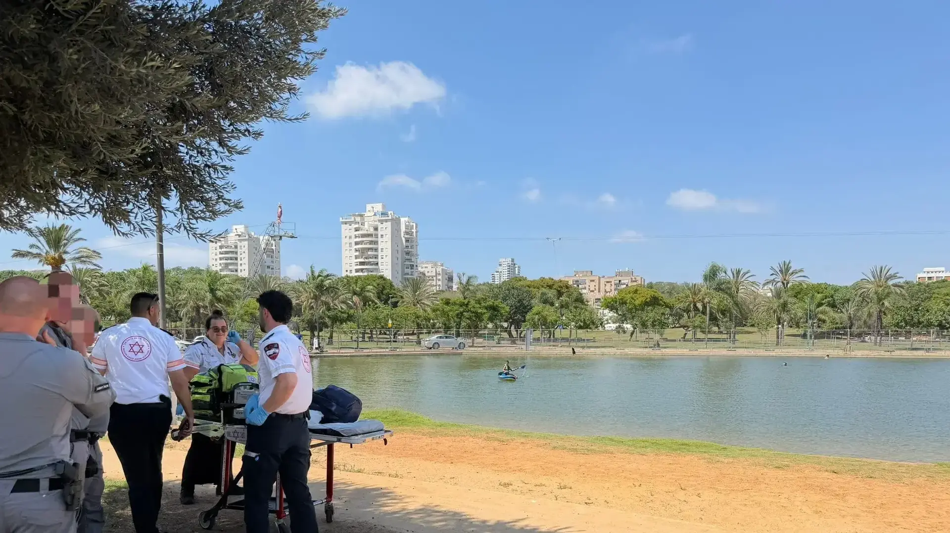 זירת אירוע הטביעה של הילד בן ה-6 בתל אביב זירת אירוע הטביעה של הילד בן ה-6 בתל אביב