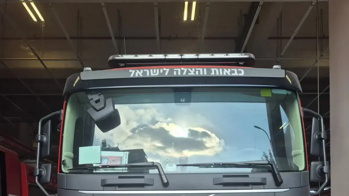 רשף ימית אהרון לוחמת האש הראשונה ומפקדת המכינה רשף ימית אהרון לוחמת האש הראשונה ומפקדת המכינה
