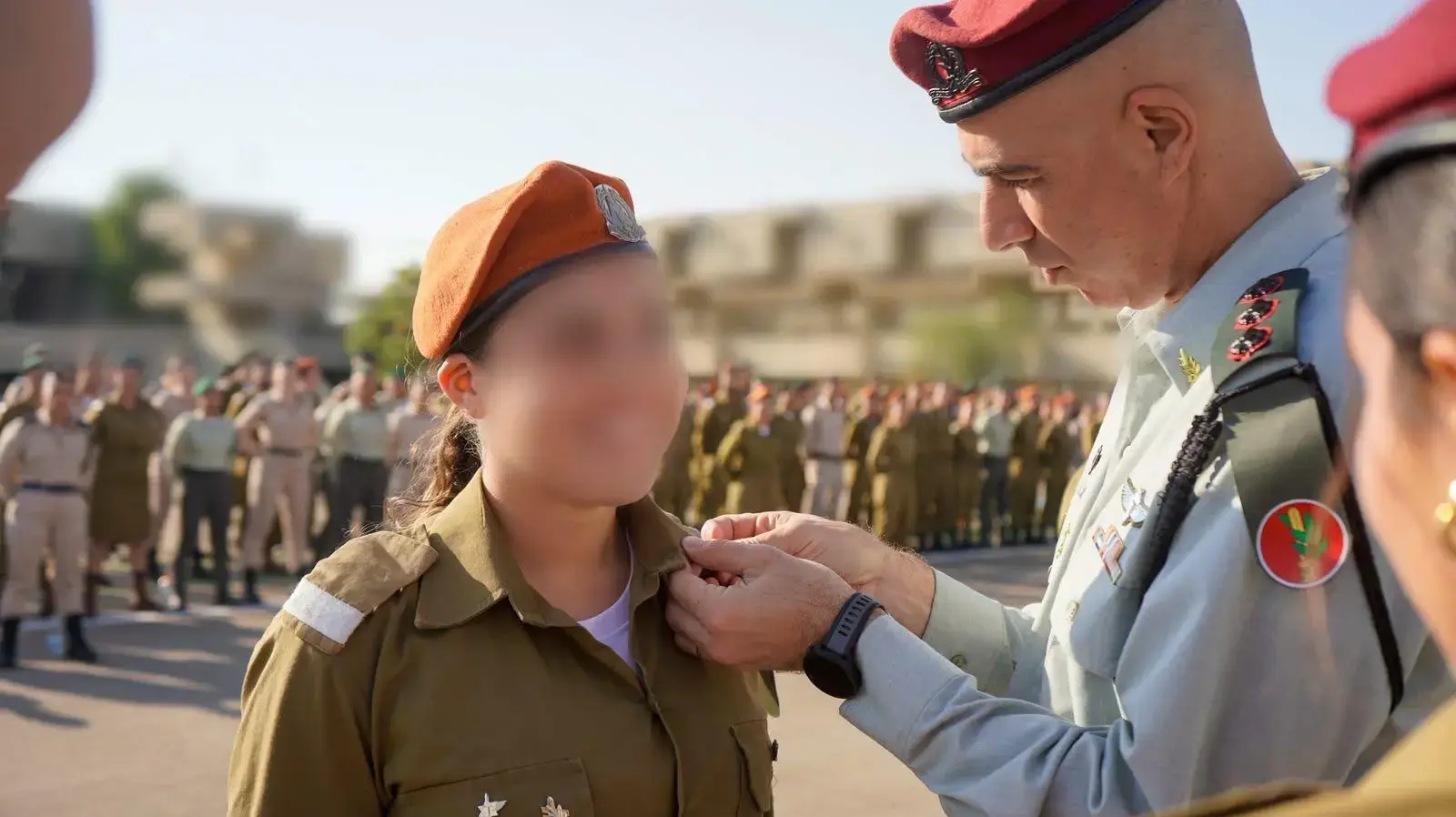 מפקד בה"ד 1 אל"ם אליאב אלבז מפקד בה"ד 1 אל"ם אליאב אלבז