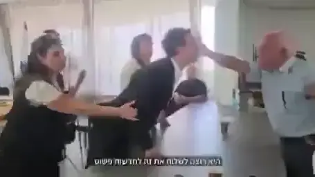עימות בין השר חיים כץ לבין עו"ד חובב דמרי