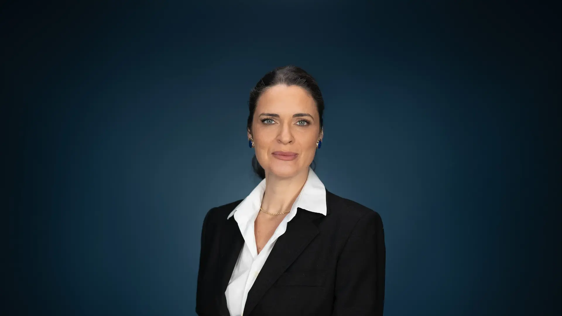 אמילי מואטי, הדמוקרטים אמילי מואטי, הדמוקרטים