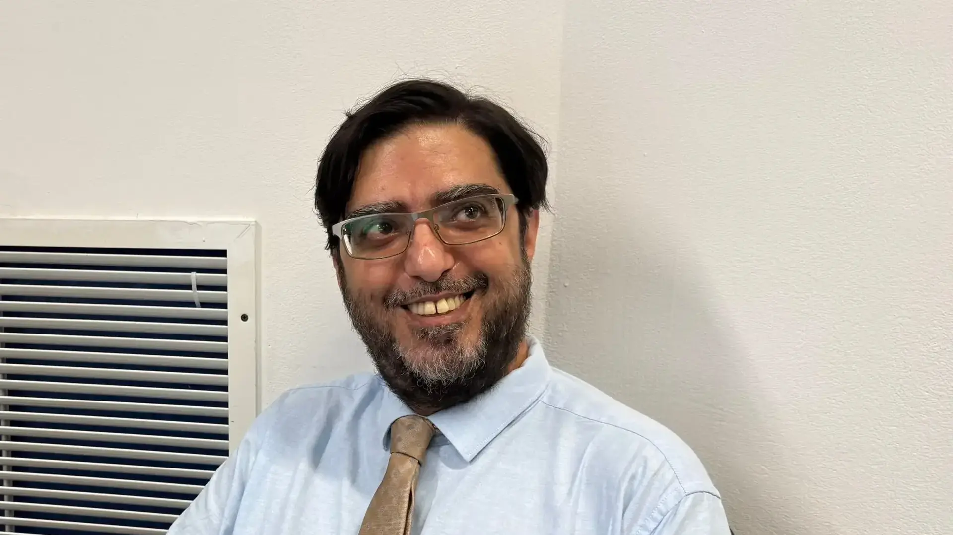 אדיר חבני אדיר חבני