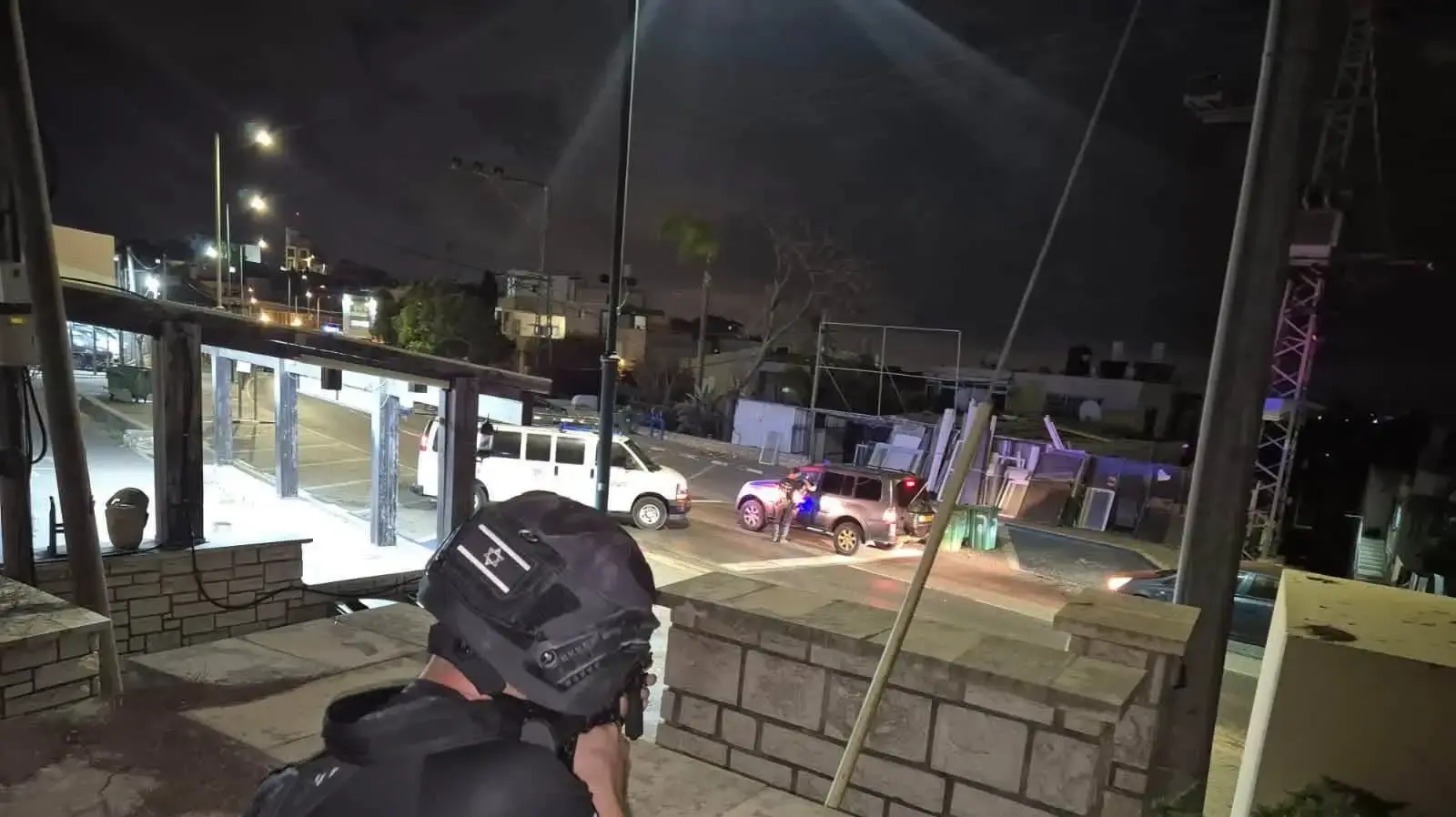 צלפי משטרה על גגות חיפה צלפי משטרה על גגות חיפה