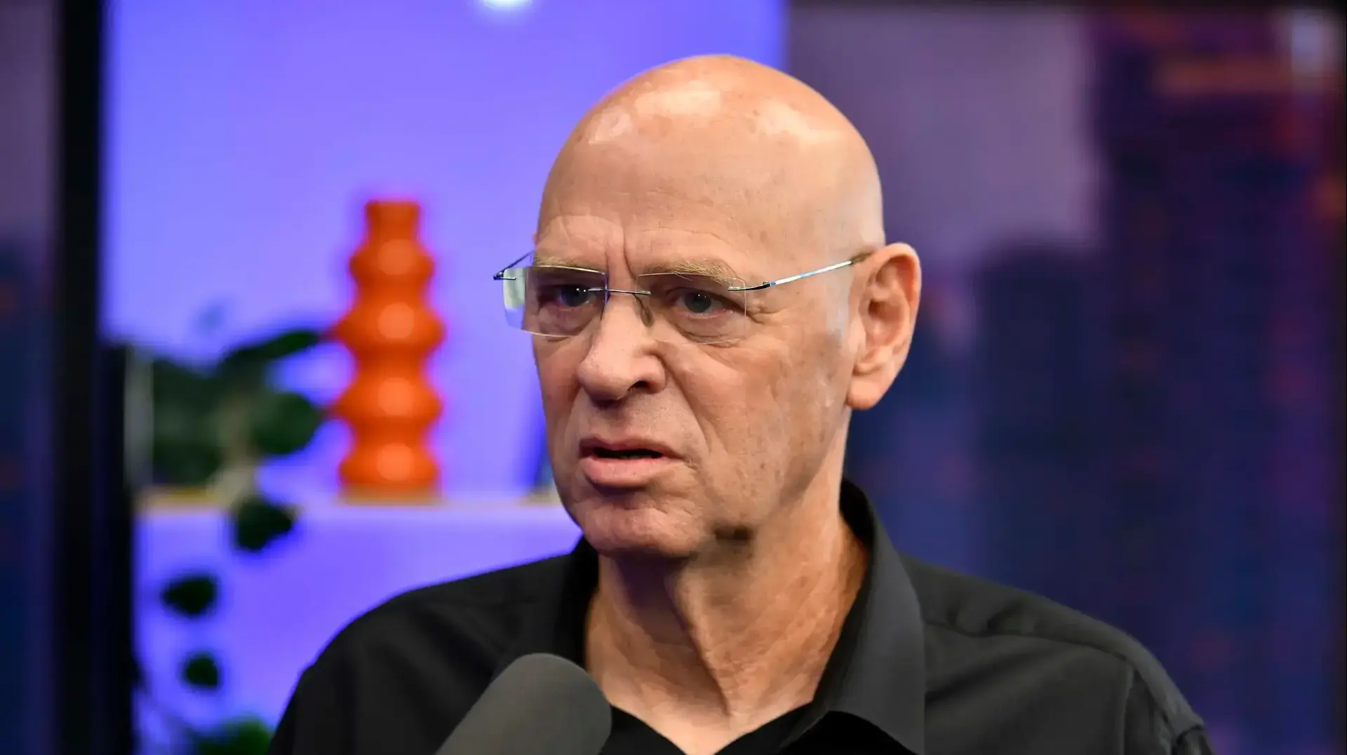 סרישלז, נעם תיבון סרישלז, נעם תיבון