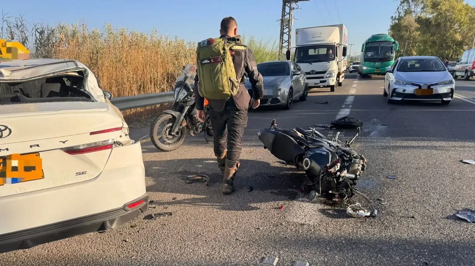 רוכב אופנוע נפגע מרכב סמוך לקריית אתא