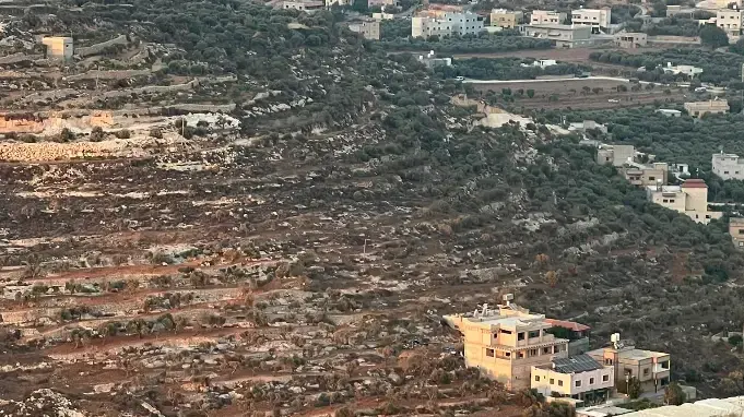 מתנחלים חוזרים למצור על קוסרא