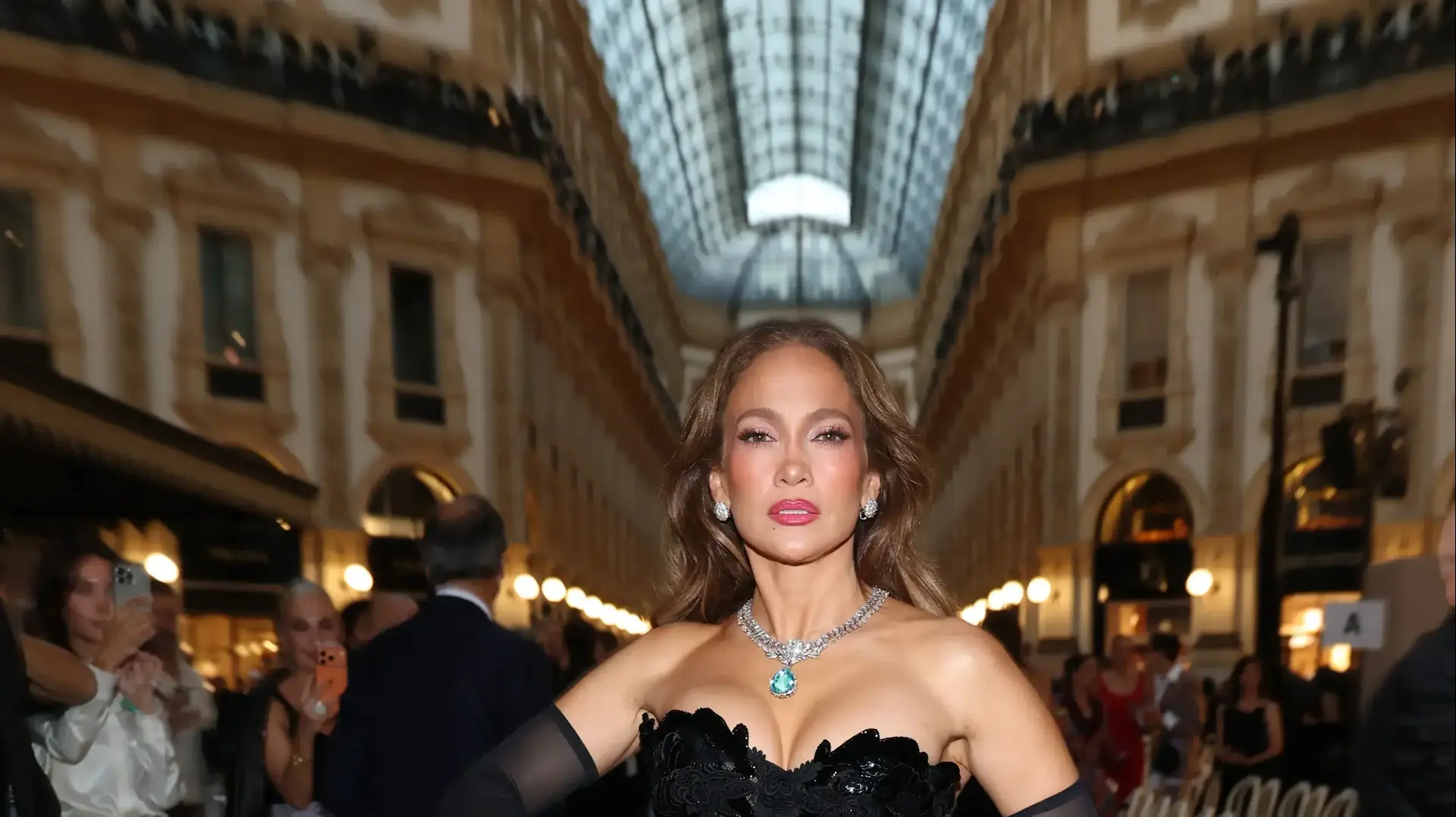 ג'ניפר לופז באירוע Vogue World, מילאנו