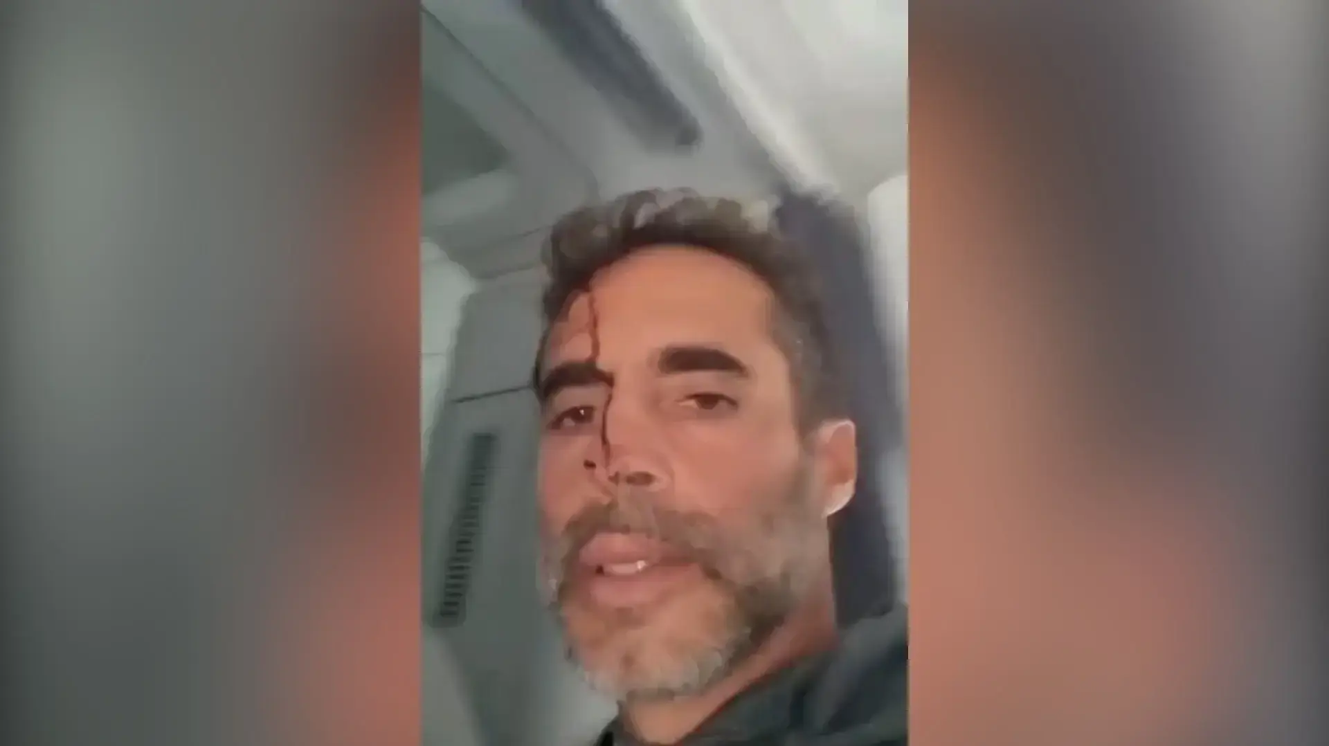 תיעוד הנוסעים: טיסה מדובאי לתל אביב שעצרה בסעודיה תיעוד הנוסעים: טיסה מדובאי לתל אביב שעצרה בסעודיה
