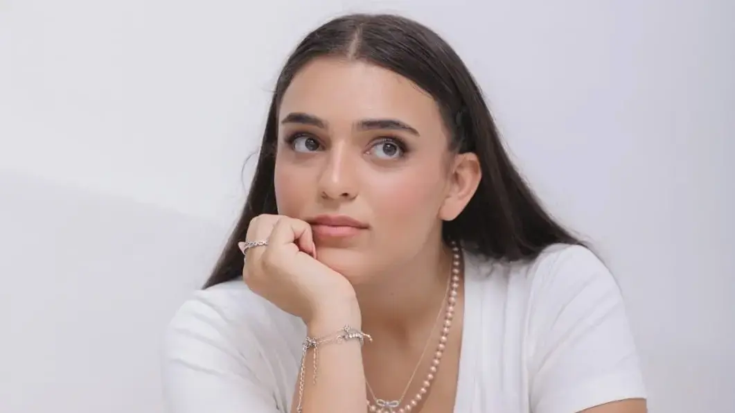 עפרי אפק