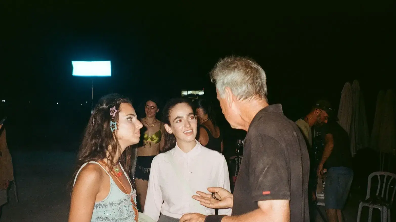 קים אור אזולאי, אבי נשר ודניאל גימפל על סט האהבות שלנו קים אור אזולאי, אבי נשר ודניאל גימפל על סט האהבות שלנו