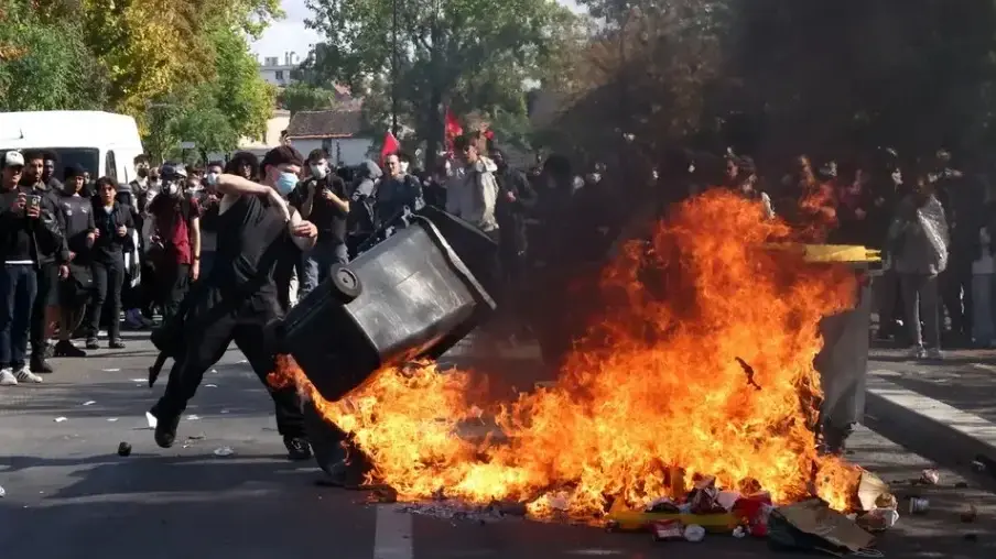 מחאות התלמידים בצרפת מחאות התלמידים בצרפת