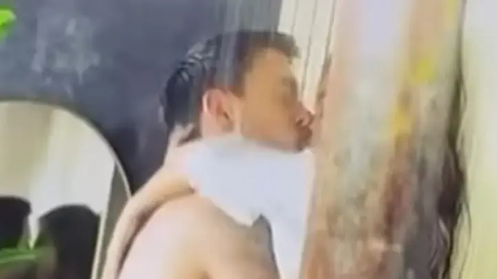 נועה קירל בצילומים