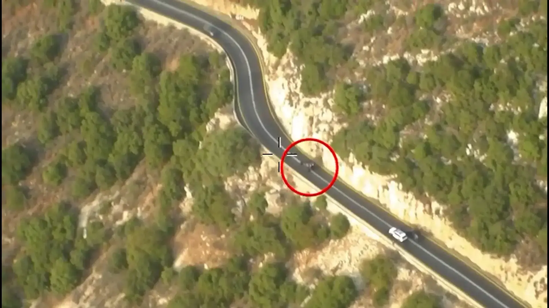 נהג רכב שטח נסע בניגוד לחוק וניסה להימלט מהמשטרה נהג רכב שטח נסע בניגוד לחוק וניסה להימלט מהמשטרה