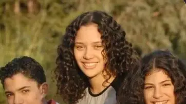 נטע אטיאס בילדים מגבעת נפוליאון נטע אטיאס בילדים מגבעת נפוליאון