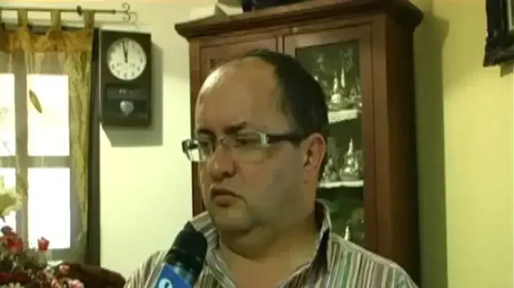 אלי מויאל משעה את דובר העירייה יוסף פנחס כהן