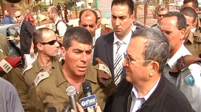 אהוד ברק, גבי אשכנזי