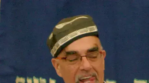 ישראל אהרוני בבר המצווה של בנו