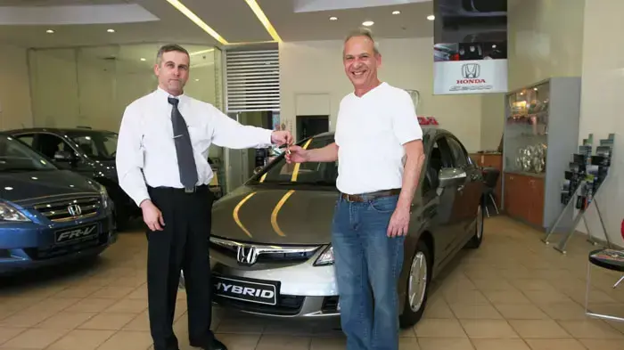 הזוכה בחידת חמיצר מקבל מכונית הונדה