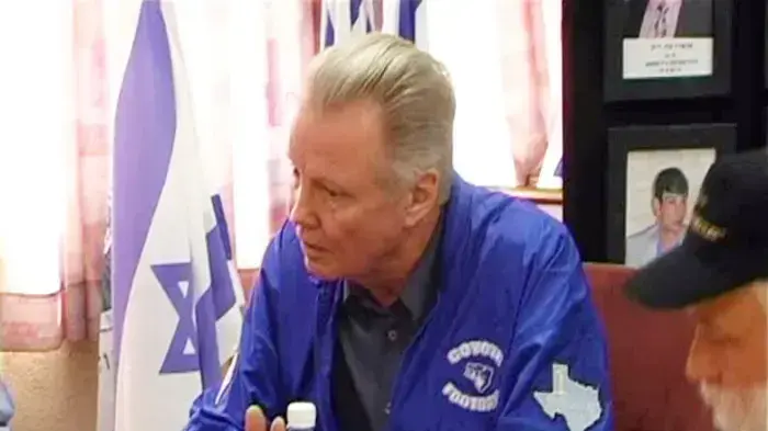 ג'ון וויט בשדרות