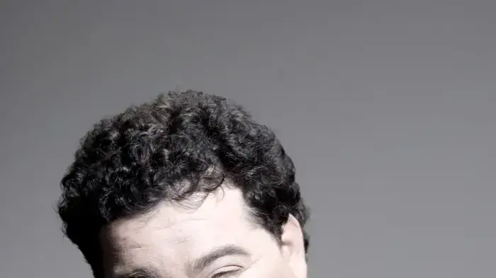 אבי ביטר חי בסרט