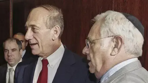 אהוד אולמרט ומשה מוריס טלנסקי בתמונה שצולמה ב-2003 אהוד אולמרט ומשה מוריס טלנסקי בתמונה שצולמה ב-2003