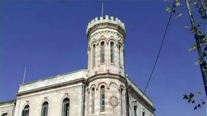 אולמרט רוצה להחזיר לממשלת רוסיה את "חצר סרגיי" 