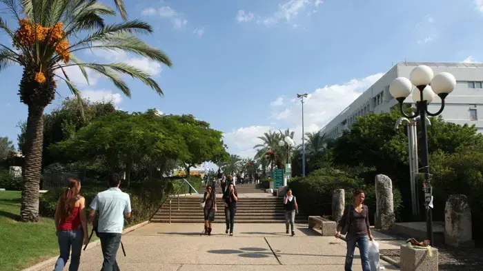 פתיחת שנת הלימודים באוניברסיטת ת"א פתיחת שנת הלימודים באוניברסיטת ת"א
