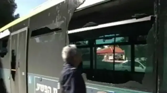 טיל פגע בבניין קומות באשדוד