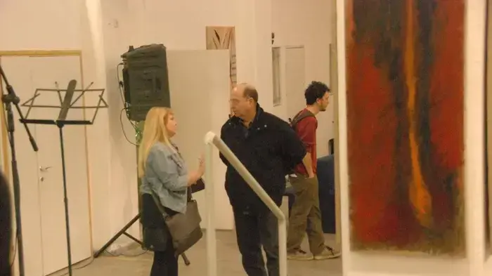 משה בוגי יעלון בתערוכת ציורים