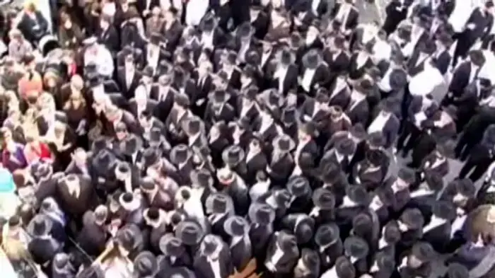 מאות ליוו את אברהם רביץ  בדרכו האחרונה