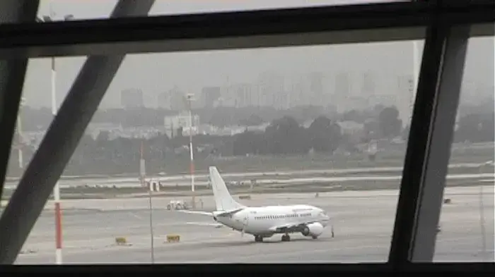 הגימיק של צבר: צווי עיכוב יציאה פיקטיבים מהארץ