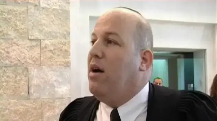 עו"ד אברהם לביא
