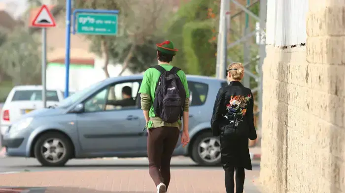 ילדים בבאר שבע מחופשים לרגל חג פורים 2009 