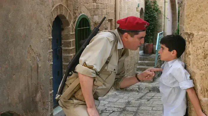 הבוגד הקטן